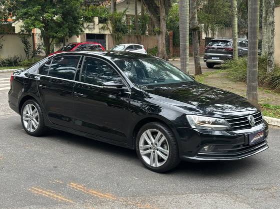 VOLKSWAGEN JETTA 2.0 TSI HIGHLINE 211CV GASOLINA 4P TIPTRONIC